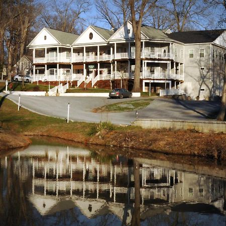 Acorn Hill Lodge And Spa 린츠버그 외부 사진