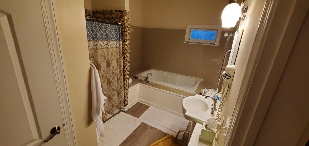 Acorn Hill Lodge And Spa 린츠버그 외부 사진