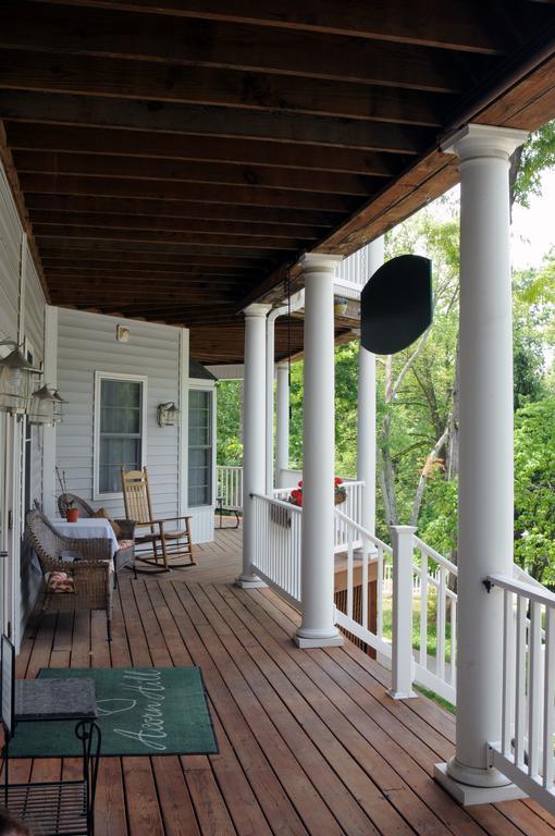 Acorn Hill Lodge And Spa 린츠버그 외부 사진