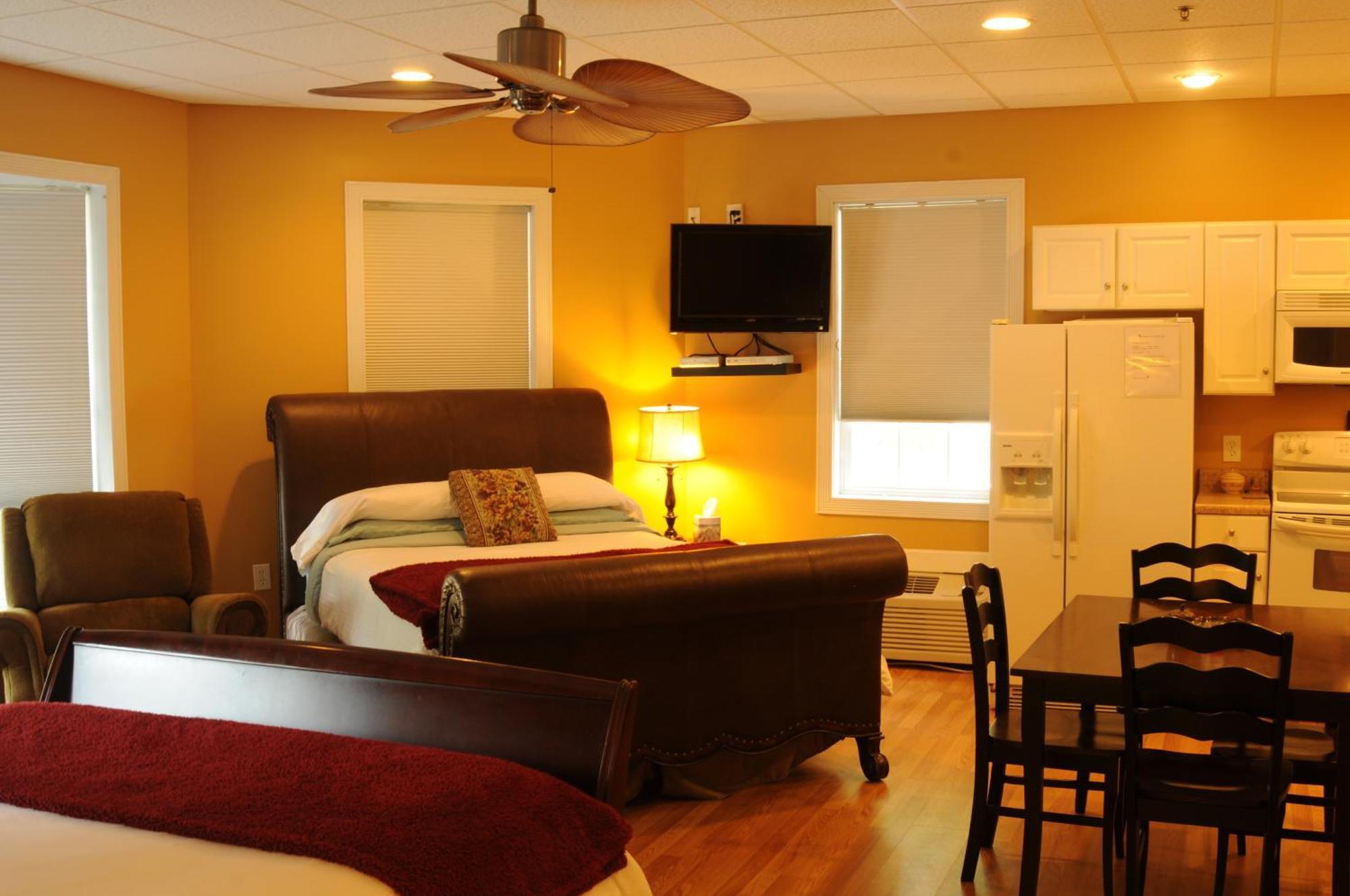 Acorn Hill Lodge And Spa 린츠버그 객실 사진