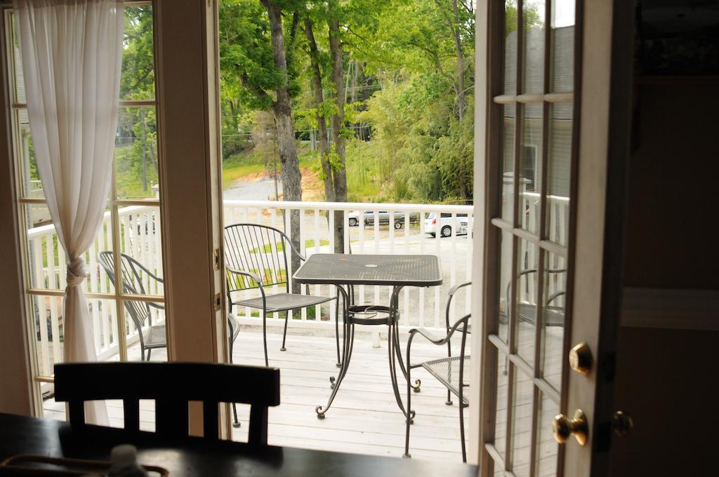 Acorn Hill Lodge And Spa 린츠버그 외부 사진